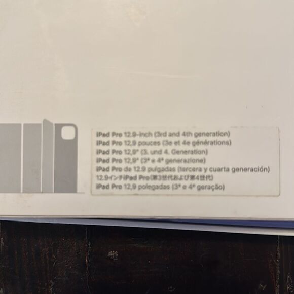 NEW-IPAD SMART FOLIO - Picture 6 of 7